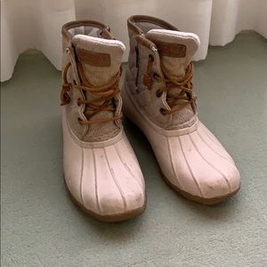 EUC Sperry Ivory Quilted Duck Rainboot 7